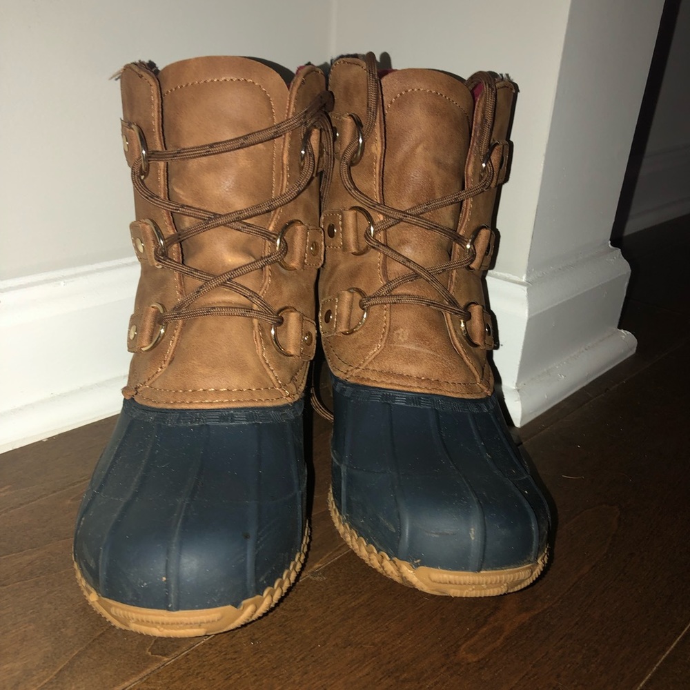 Bean boots